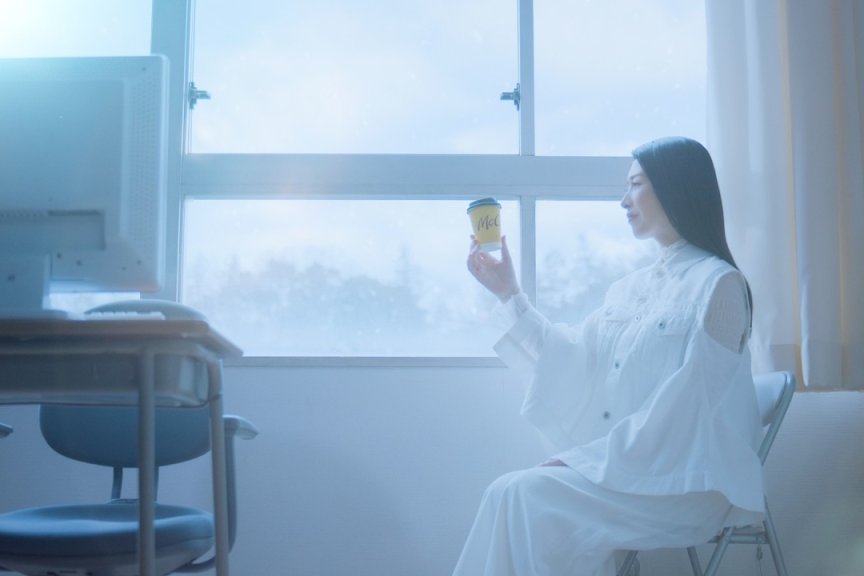 日本麦当劳玩转《凉宫春日的忧郁》经典角色曲「雪、无声、窗边。」（雪、珈琲、窓辺にて。）找来茅原实里负责翻唱